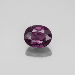 Spinelle Pourpre foncé naturelle Coupe ovale, 1.40 ct, VS