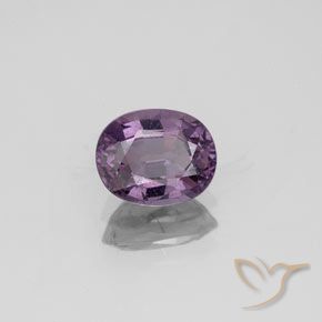 Spinelle Pourpre grisâtre naturelle ovale, 1.32 ct, VS-SI