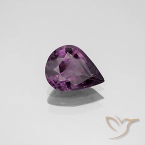 Spinelle Pourpre raisin naturelle En forme de poire, 1.34 ct, VS