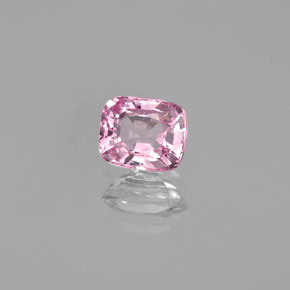 Spinelle rose naturelle coupe coussin, 0,73 ct, VS-SI