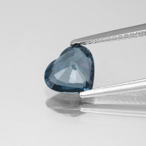 Spinelle bleue naturelle forme de coeur, 1,52 ct, VS