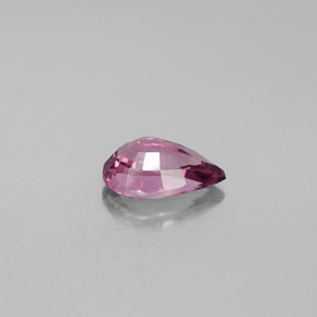 Spinelle Pourpre moyen naturelle En forme de poire, 1.24 ct, VVS