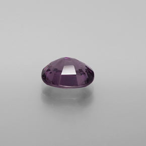 Spinelle pourpre naturelle coupe ovale, 1,65 ct, VS