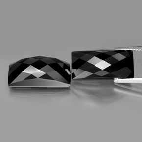 Achetez naturel 25,01ct noir spinelle gems, baguette, en provenance thaïlande chez gemselect. en stock, livraison internationale!
