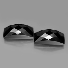 Achetez naturel 25,01ct noir spinelle gems, baguette, en provenance thaïlande chez gemselect. en stock, livraison internationale!