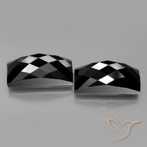 Shop natural 25.90ct Noire Spinelle gems, Baquette, from Thaïlande at GemSelect. In stock, global shipping!