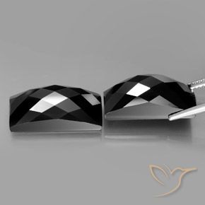 Shop natural 25.90ct Noire Spinelle gems, Baquette, from Thaïlande at GemSelect. In stock, global shipping!