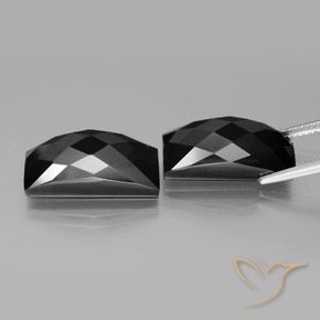 Shop natural 24.82ct Noire Spinelle gems, Baquette, from Thaïlande at GemSelect. In stock, global shipping!
