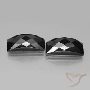 Shop natural 25.16ct Noire Spinelle gems, Baquette, from Thaïlande at GemSelect. In stock, global shipping!