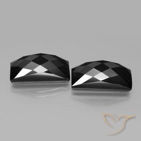 Shop natural 25.08ct Noire Spinelle gems, Baquette, from Thaïlande at GemSelect. In stock, global shipping!