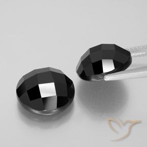 Shop natural 14.22ct Noire Spinelle gems, Tour, from Thaïlande at GemSelect. In stock, global shipping!