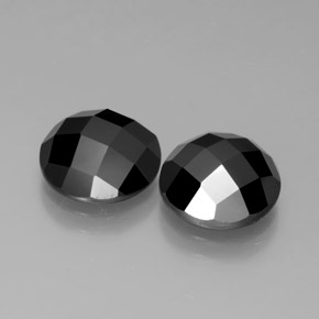 Achetez naturel 7,63ct noir spinelle gems, coupe roude, en provenance thaïlande chez gemselect. en stock, livraison internationale!