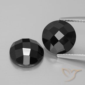8.89ctw Naturel Noire Spinelle, Tour, Opaque
