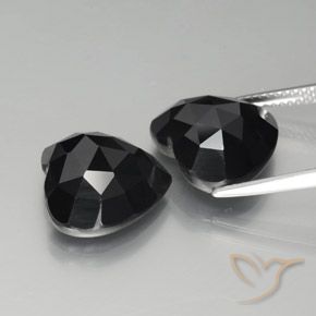 Shop natural 17.48ct Noire Spinelle gems, Cœur, from Thaïlande at GemSelect. In stock, global shipping!