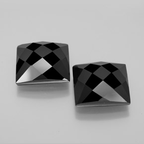 Achetez naturel 16,18ct noir spinelle gems, carré, en provenance thaïlande chez gemselect. en stock, livraison internationale!