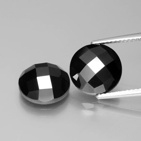 Achetez naturel 8,79ct noir spinelle gems, coupe roude, en provenance thaïlande chez gemselect. en stock, livraison internationale!