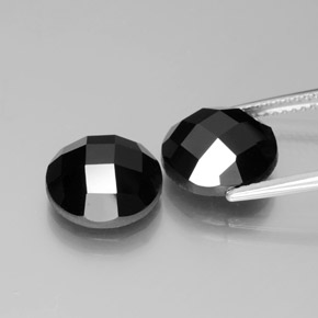 Achetez naturel 8,79ct noir spinelle gems, coupe roude, en provenance thaïlande chez gemselect. en stock, livraison internationale!