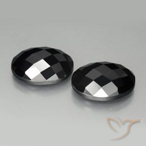 Shop natural 21.22ct Noire Spinelle gems, ovale, from Thaïlande at GemSelect. In stock, global shipping!