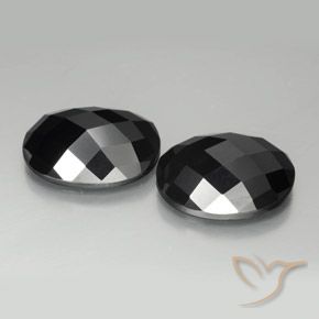 Shop natural 20.00ct Noire Spinelle gems, ovale, from Thaïlande at GemSelect. In stock, global shipping!