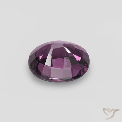 Spinelle Pourpre rouge framboise naturelle ovale, 1.01 ct, VVS-VS