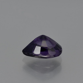 Spinelle Violet foncé naturelle En forme de poire, 1.14 ct, VVS