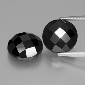 Achetez naturel 9,05ct noir spinelle gems, coupe roude, en provenance thaïlande chez gemselect. en stock, livraison internationale!
