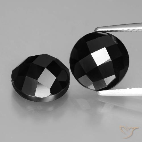 7.77ctw Naturel Noire Spinelle, Tour, Opaque