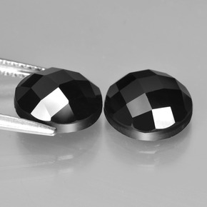 Achetez naturel 6.76ct Noire Spinelle gems, Coupe roude, En provenance Thaïlande chez GemSelect. En stock, livraison internationale!