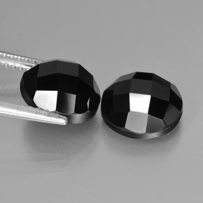 Achetez naturel 7,13ct noir spinelle gems, coupe roude, en provenance thaïlande chez gemselect. en stock, livraison internationale!