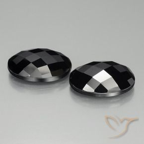 Shop natural 26.13ct Noire Spinelle gems, ovale, from Thaïlande at GemSelect. In stock, global shipping!