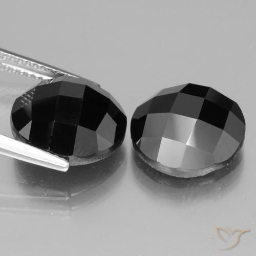 Shop natural 14.02ct Noire Spinelle gems, Tour, from Thaïlande at GemSelect. In stock, global shipping!