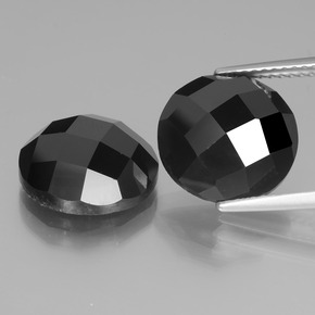 Achetez naturel 12.64ct Noire Spinelle gems, Coupe roude, En provenance Thaïlande chez GemSelect. En stock, livraison internationale!