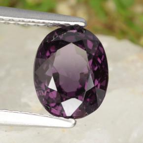 Spinelle pourpre naturelle coupe ovale, 2,25 ct, VVS-VS