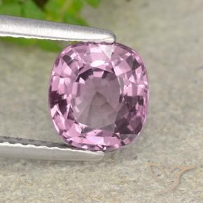 Spinelle Lavande profond naturelle Coussin, 1.65 ct, VVS-VS