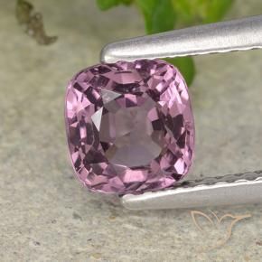 Spinelle Violet clair naturelle Coussin, 1.04 ct, VVS-VS