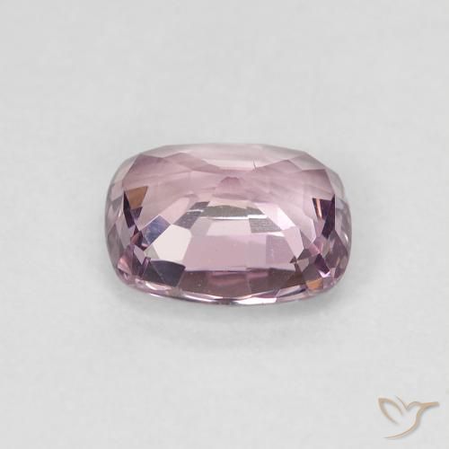 Spinelle Pourpre moyen naturelle Coussin, 1.08 ct, VVS