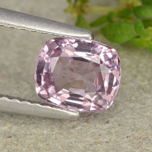 1.18ct Naturel Pourpre rosâtre léger Spinelle, Coussin, VVS-VS