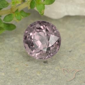 Spinelle Pourpre moyen naturelle Tour, 0.76 ct, VS
