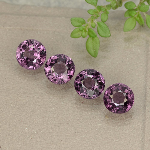 Achetez naturel 2,24ct violet spinelle gems, coupe roude, en provenance tanzanie chez gemselect. en stock, livraison internationale!