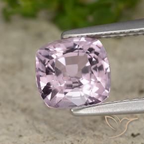 Spinelle Pourpre rosâtre léger naturelle Coussin, 1.51 ct, VVS-VS