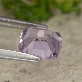 Spinelle Pourpre rosâtre léger naturelle Coussin, 1.51 ct, VVS-VS
