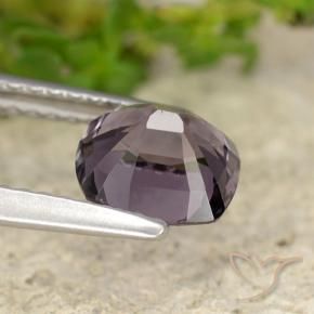Spinelle Pourpre foncé naturelle Coussin, 1.45 ct, VVS