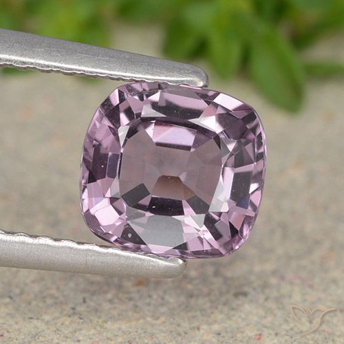 1.27ct Naturel Violet clair Spinelle, Coussin, VVS