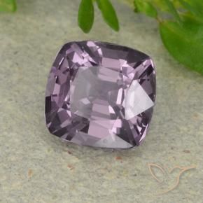 Spinelle Gris pourpre moyen naturelle Coussin, 1.39 ct, VS