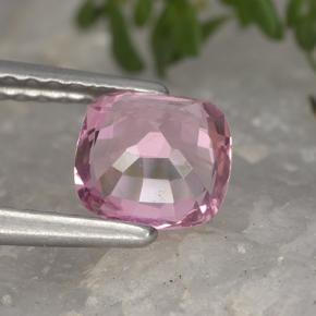 Spinelle Magenta léger naturelle Coupe coussin, 0.97 ct, VVS