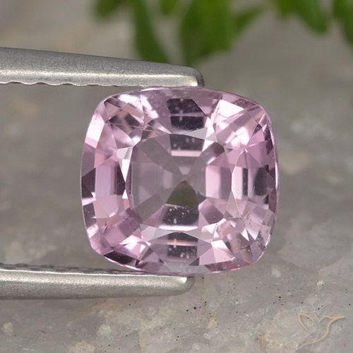 1.29ct Naturel Pourpre rosâtre léger Spinelle, Coussin, VVS