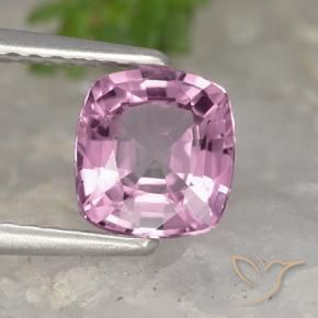 Spinelle Violet rougeâtre naturelle Coussin, 1.33 ct, VVS
