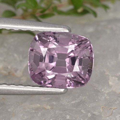 1.43ct Naturel Rose pourpre raisin léger Spinelle, Coussin, VVS, Photo A