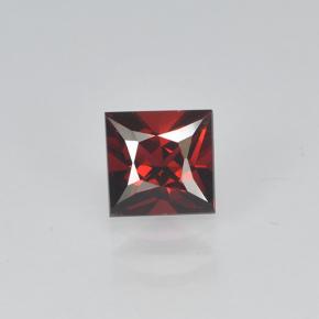 Spinelle Rouge foncé naturelle Carré, 0.43 ct, VVS