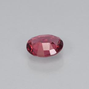 Spinelle Rouge moyen naturelle Coupe ovale, 0.45 ct, VVS-VS